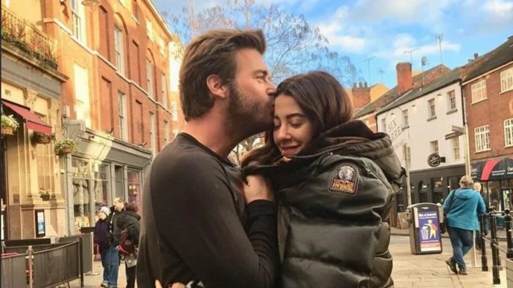 Фанаты недовольны: Кыванч Татлытуг с размахом отметил первый день рождения своего сына