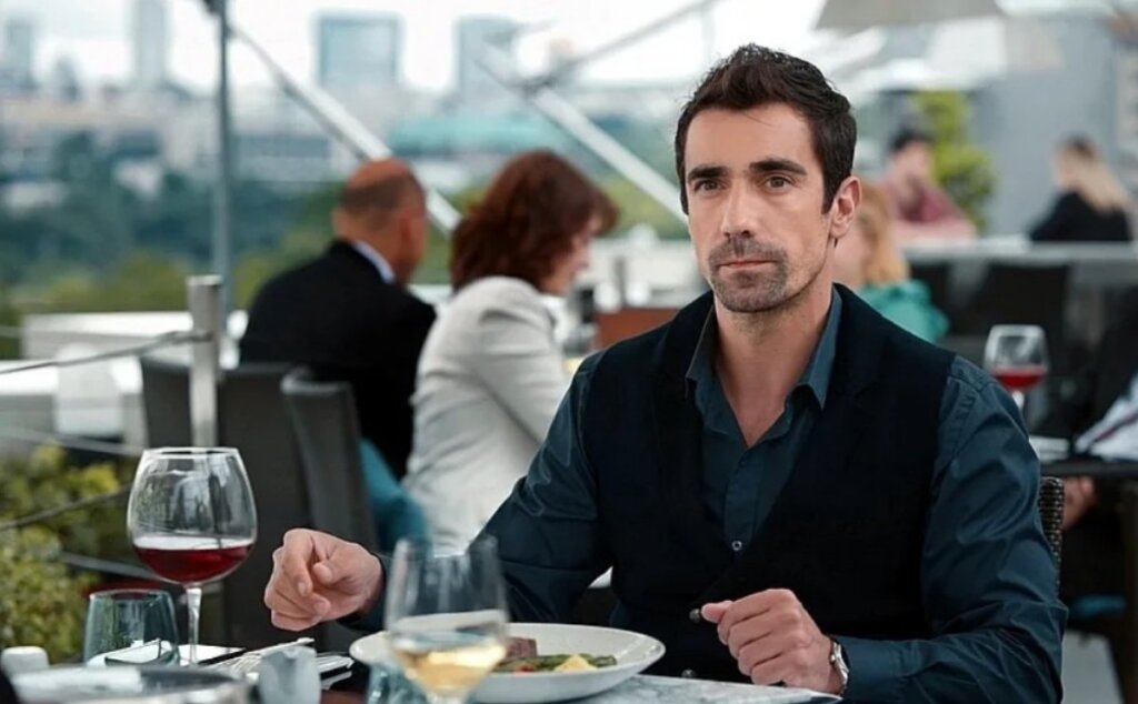 По-семейному: Ибрагим Челиккол вместе с бывшей женой отметил день рождения сына