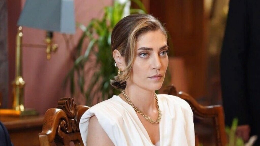 Роман Асуман и ее опасная дружба с Суной: рассказываем, что увидят зрители «Зимородка» в ближайших сериях