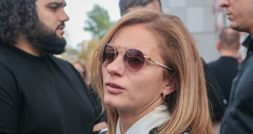 Пропавшая звезда Comedy Woman Наталья Еприкян вернулась из эмиграции в Россию