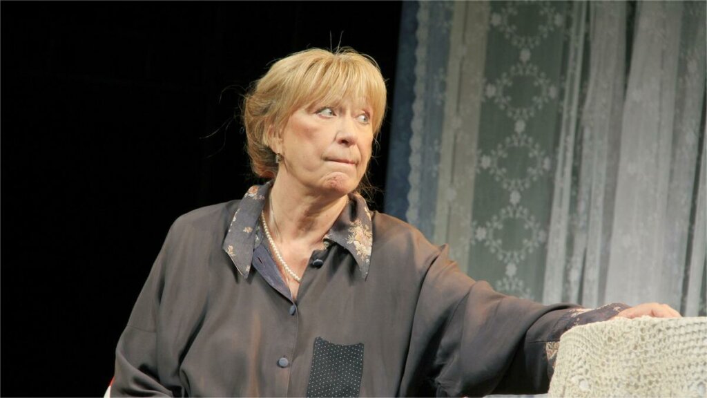 Екатерина Васильева прокомментировала новости о своей экстренной госпитализации: «Я бессильна»