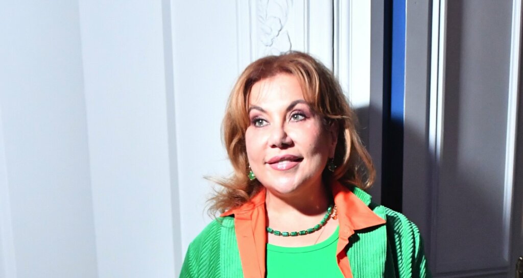Родившая в 53 года Марина Федункив вызвала оторопь: от выходки артистки опешила даже Бузова