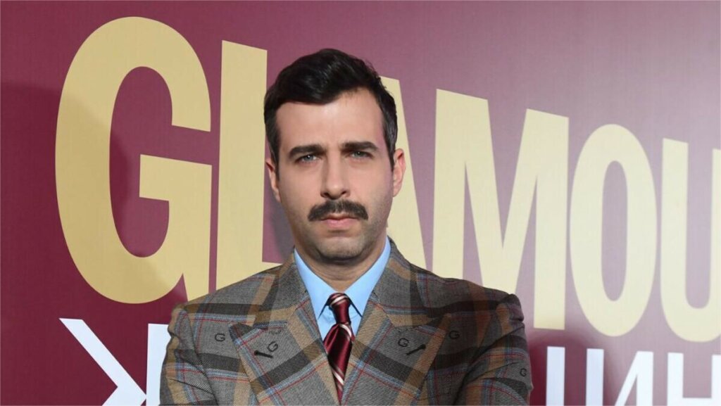 Счастливый Иван Ургант уехал вместе с любимой женой в Армению (фото)