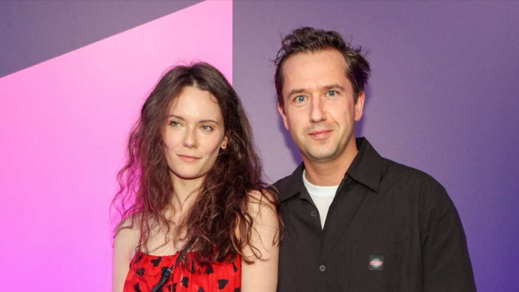 Актер Егор Корешков сообщил о разводе с дочерью Ирины Апексимовой