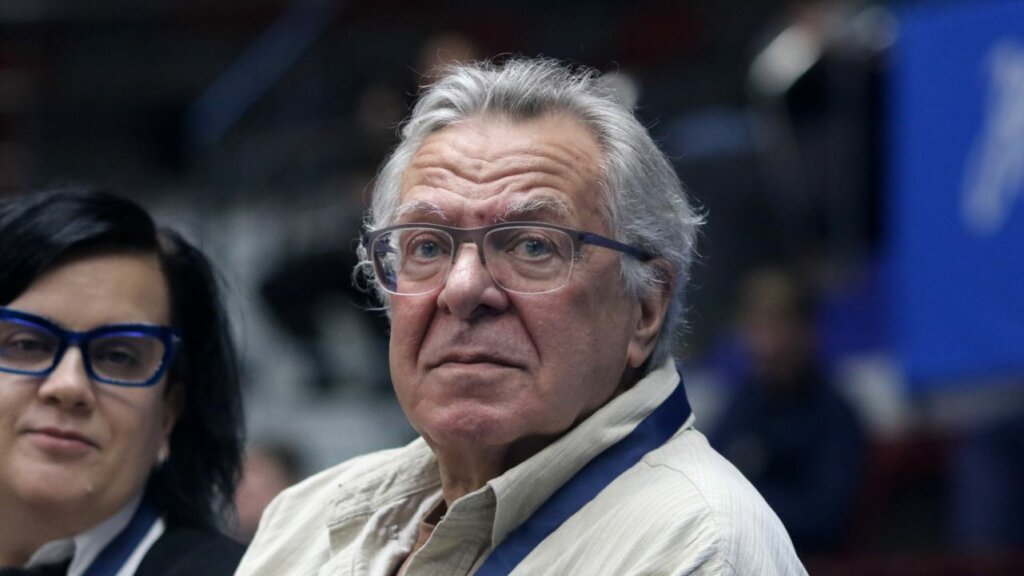 69-летний отец Ивана Урганта впервые показал молодую жену