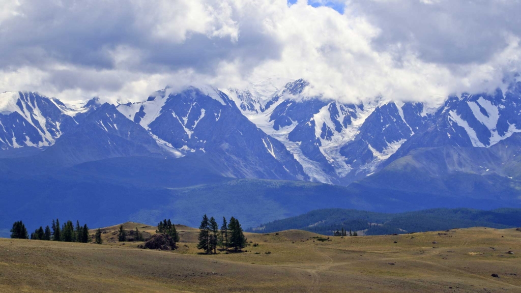 северо-чуйский хребет алтай