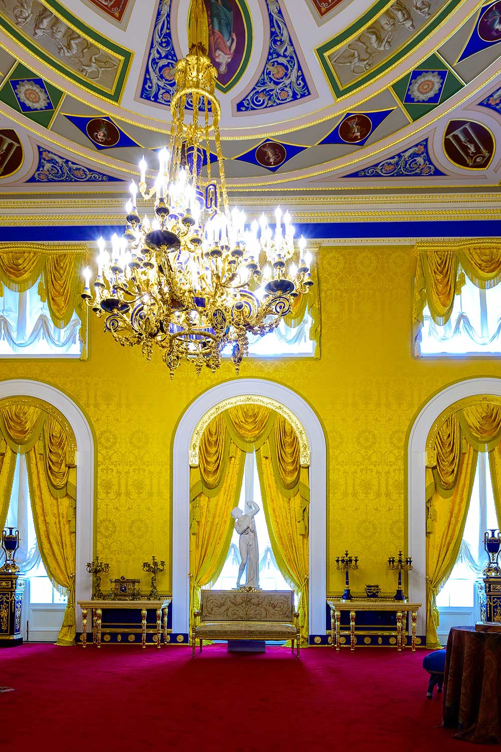 Лионский зал в екатерининском дворце