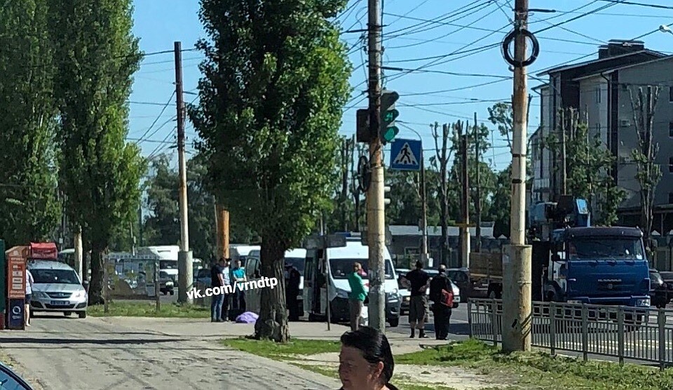 работа в воронеже рабочий с ежедневной оплатой. работа для женщин в воронеже левый берег. несанкционированная торговля. работа для женщин в воронеже левый берег. левый берег улица.