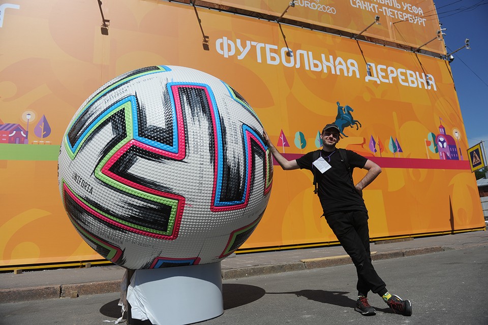 Яркий фантик для туриста