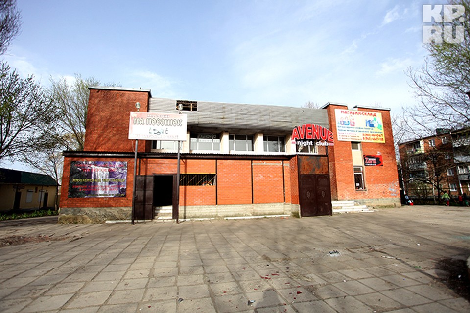 Место, где ночью завязалась массовая драка