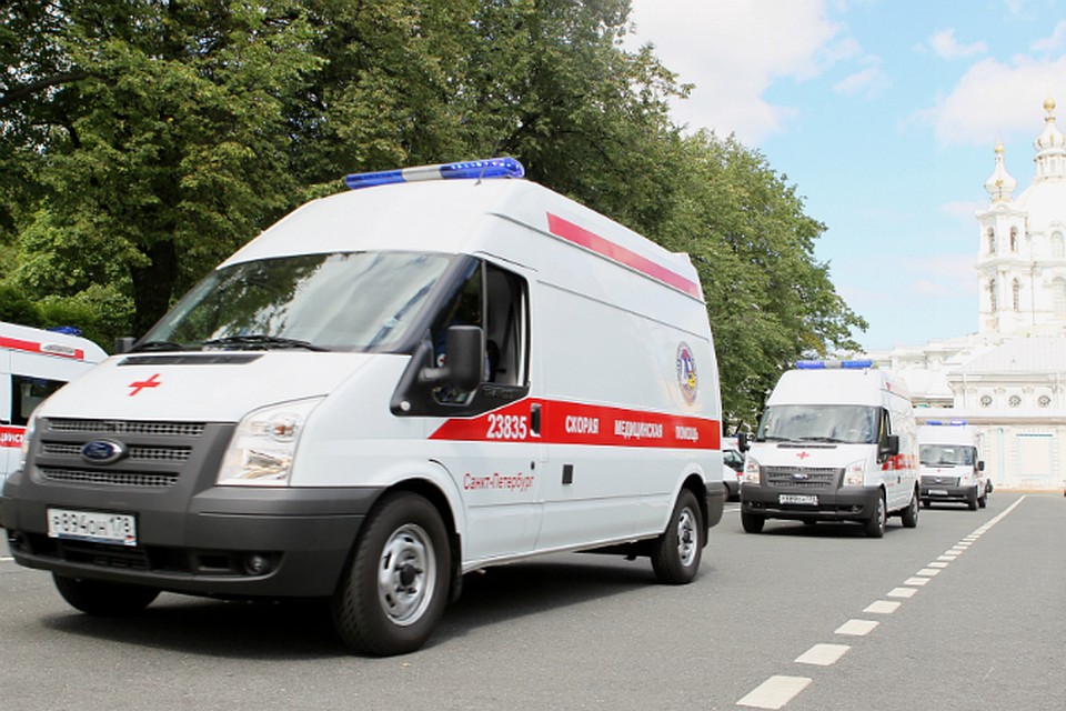 ford escort сбил пожилого мужчину #2