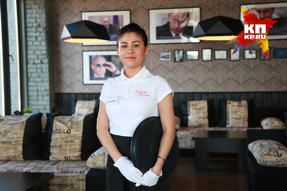 В меню, в основном, классика. Русские пельмени соседствуют с кавказским шашлыком, бурятские позы - с французским жюльеном.