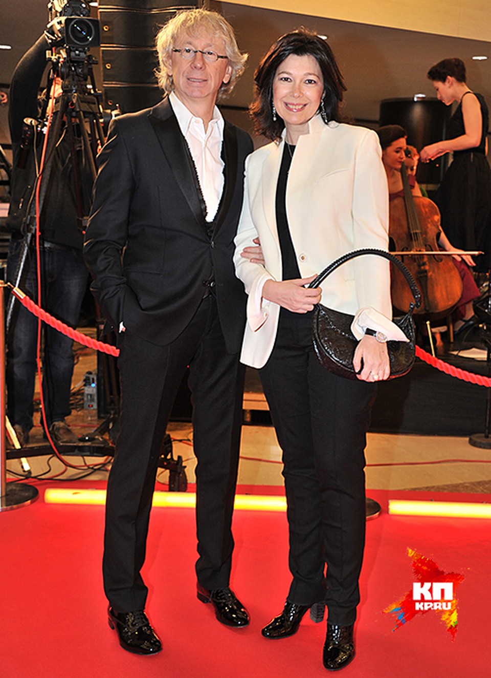 сколько лет укупнику аркадию сейчас. аркадий укупник с женой. аркадий укупник дочь. сколько лет укупнику аркадию сейчас. аркадий укупник с женой.