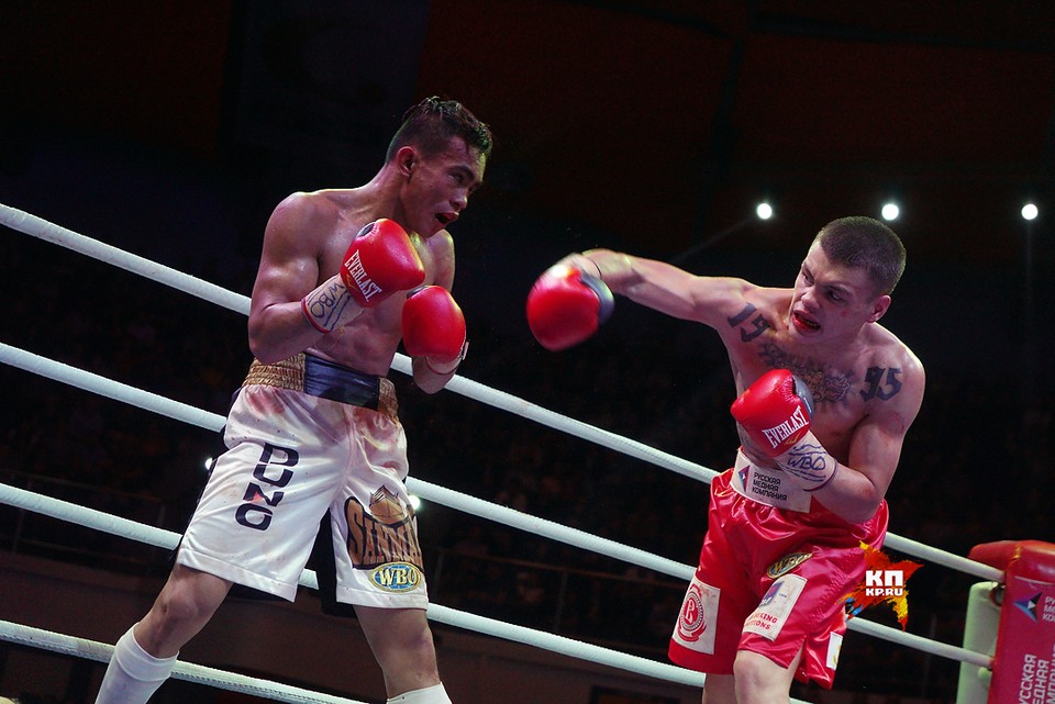 Алексеев спортсмен. Михаил Алексеев боксер. Ромеро Дуно боксер. Михаил Алексеев боксер рост.