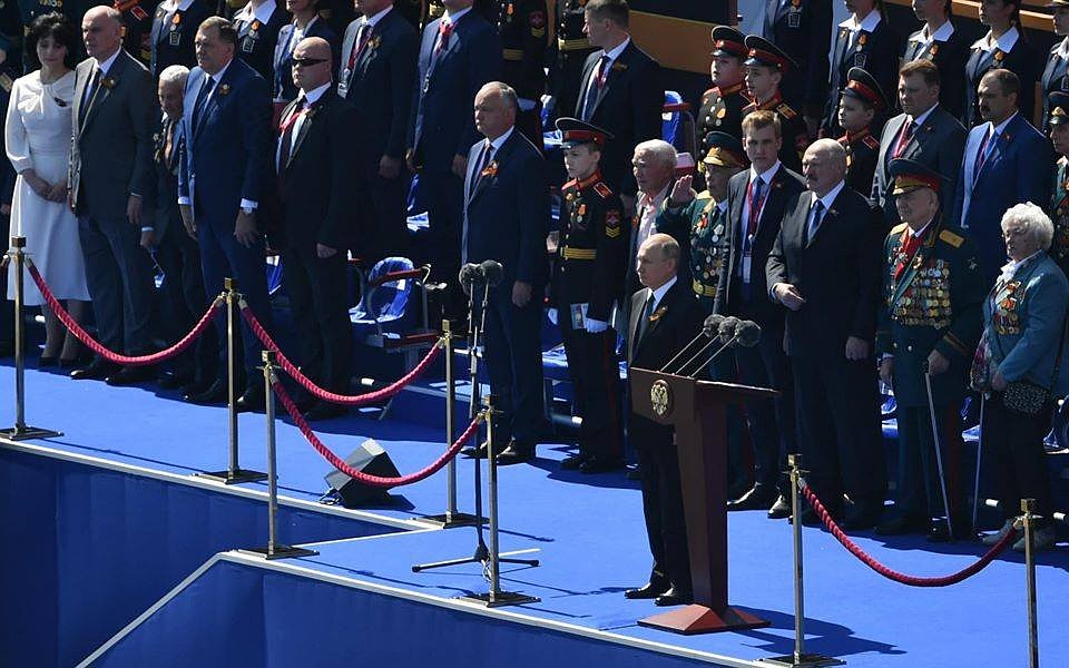 Лукашенко заболел ковидом, а президент Молдовы Додон - здоров: Мы общались в Москве больше месяца назад - симптомов у меня с тех пор не было Лукашенко заболел ковидом, а президент Молдовы Додон - здоров: Мы общались в Москве больше месяца назад - симптомов у меня с тех пор не было