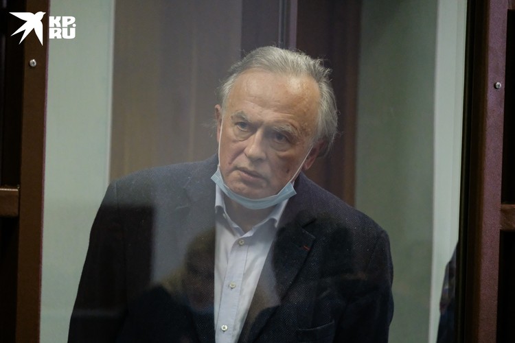 Историк слушал Екатерину стоя