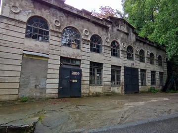 Так выглядит санаторий Орджоникидзе со стороны котельной