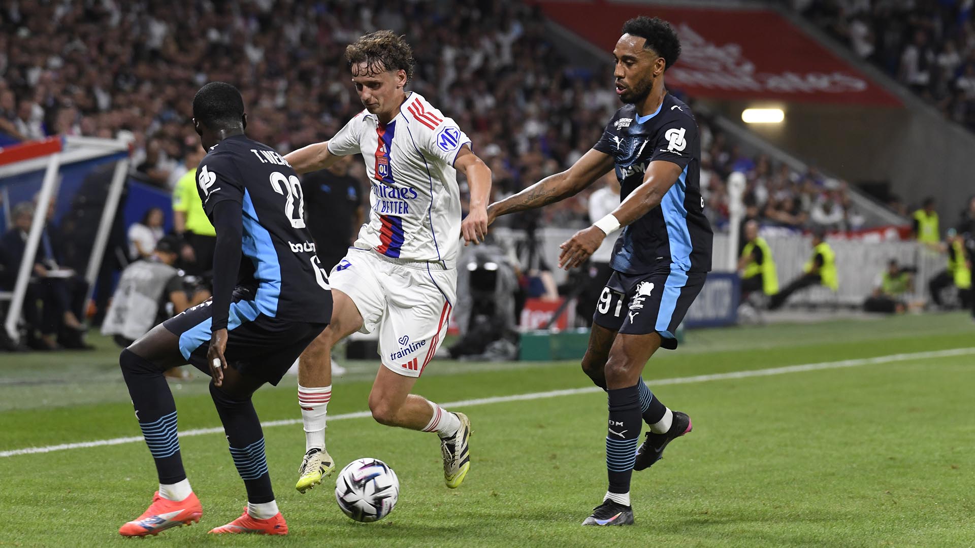 ФК «Марсель» — ФК «Олимпик Лион». Фото: globallookpress.com/Mourad_allili