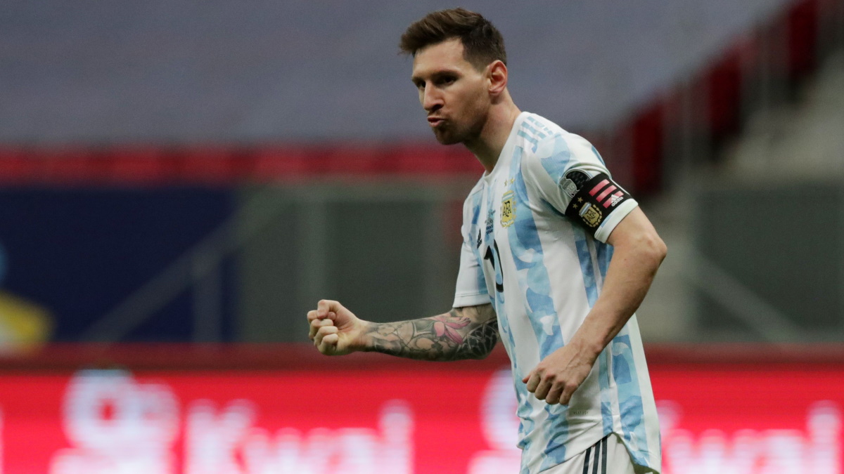 Лео Месси больше не боится встречи с боксером Канело. Фото: Reuters