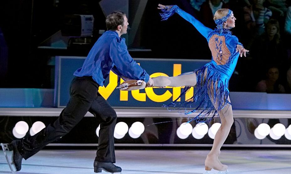 Антон Сихарулидзе и Анастасия Вол