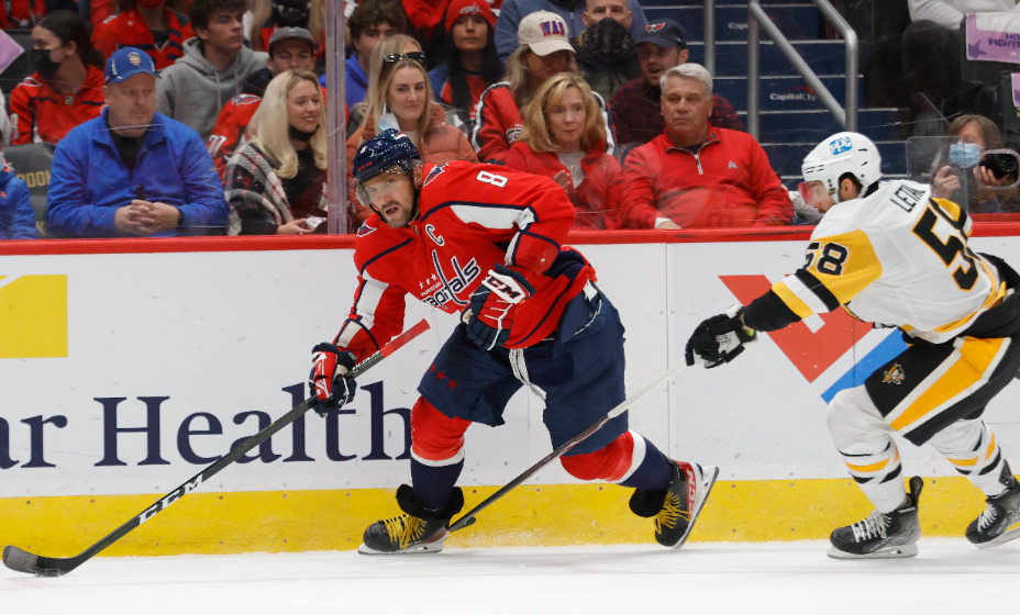 Капитан «Вашингтон Кэпиталз» Александр Овечкин помог обыграть «пингвинов». Фото: Reuters