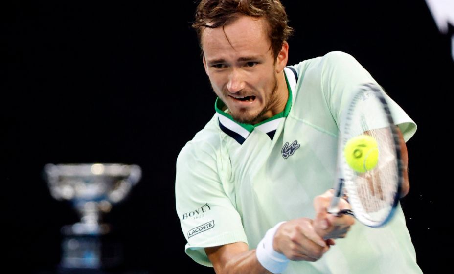 Медведев проиграл Синнеру в финале турнира в Пекине. Фото: Reuters