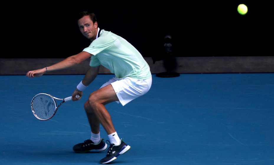 Российский теннисист Даниил Медведев считается одним из фаворитов Australian Open-2023. Фото: Reuters