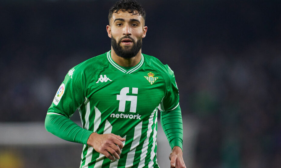 Набиль Фекир, футбол