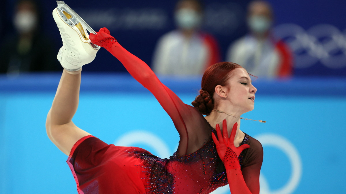 Александра Трусова продолжает удивлять, теперь своими успехами в парном катании. Фото: REUTERS