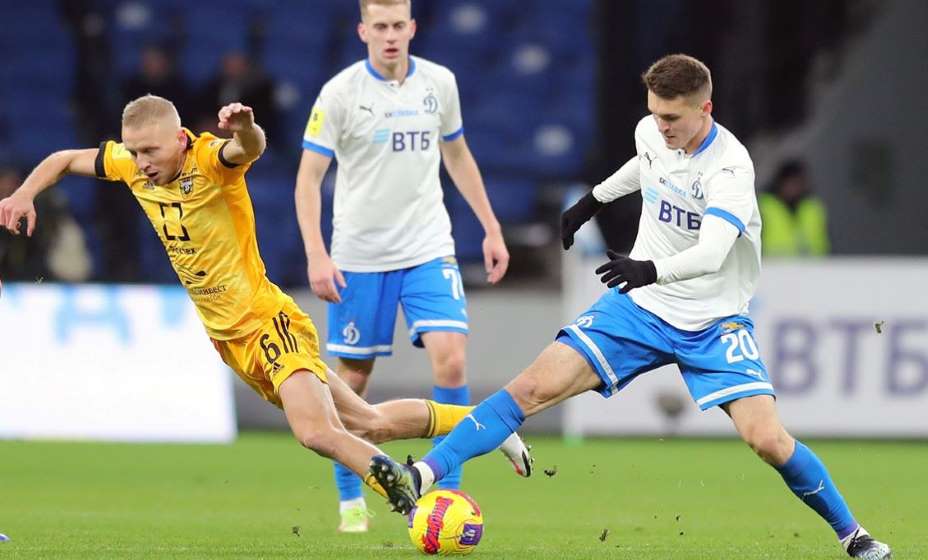 У болельщиков «Динамо» о матче первого круга с «Арсеналом» остались хорошие воспоминания, ведь их команда выиграла 5:1. Фото: РПЛ