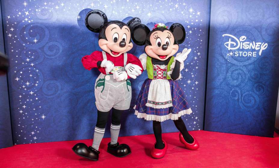 Американская компания Disney, чьим лицом является Микки Маус, собирается купить UFC. Фото: Global Look Press