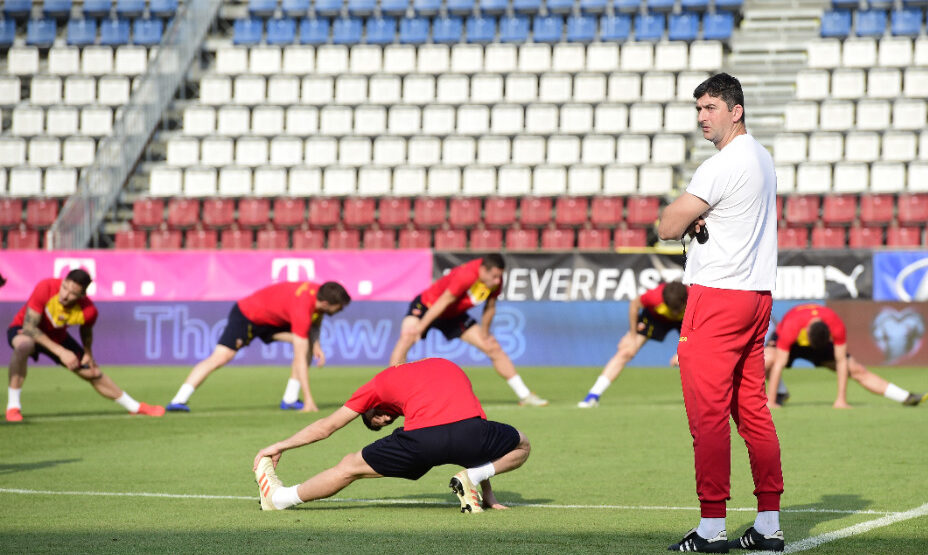 Миодраг Джужович, футбол