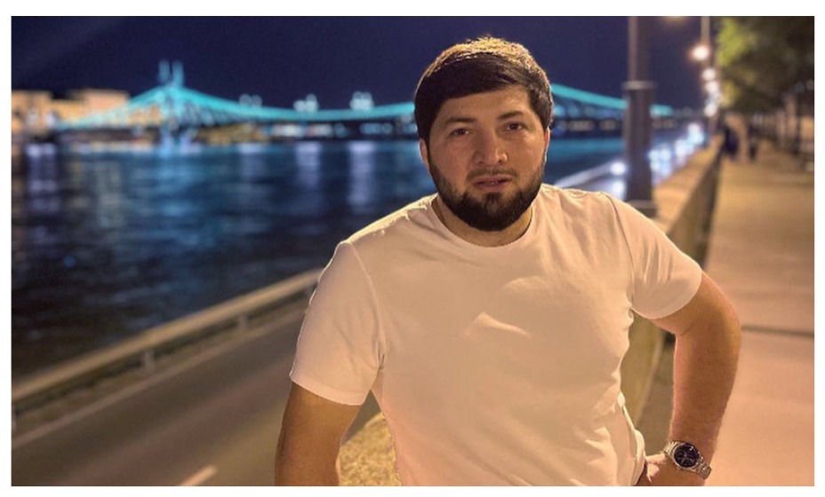 Арсланбек Алиев принял участие в спасении людей. Фото: Соцсети Арсланбека Алиева