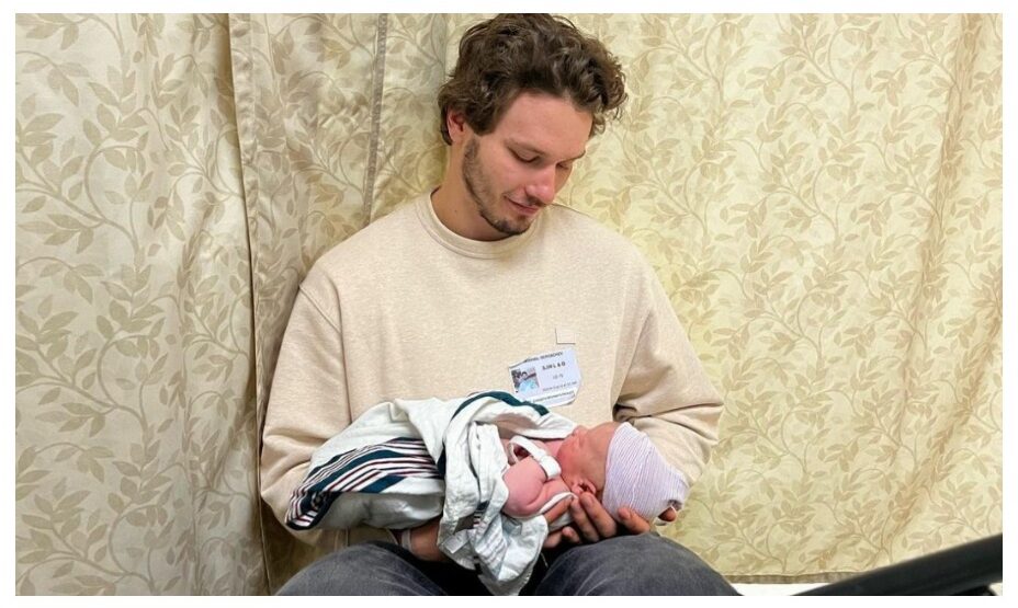 Михаил Сергачев, хоккей