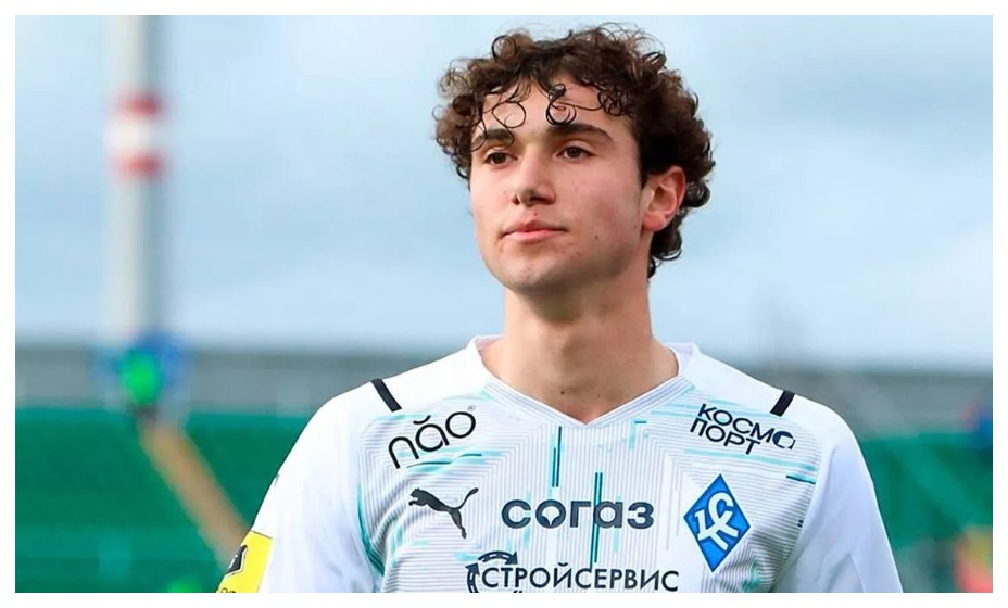 Коваленко может продолжить карьеру в Санкт-Петербурге. Фото: соцсети ФК «Крылья Советов»