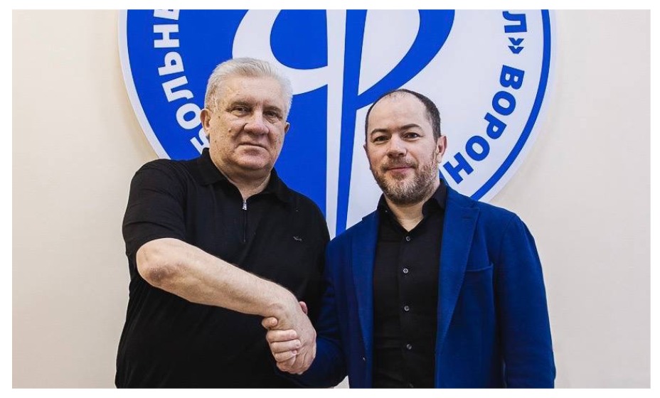 Сергей Ташуев долго без работы не был. Фото: соцсети ФК «Факел»