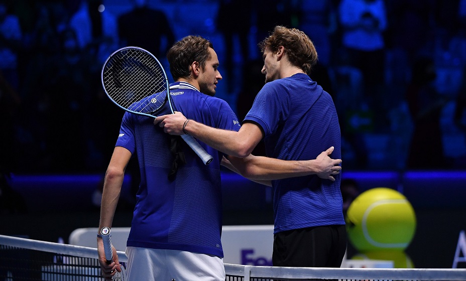 Зверев попросил болельщиков поддержать его в матче с Медведевым. Фото: Global Look Press