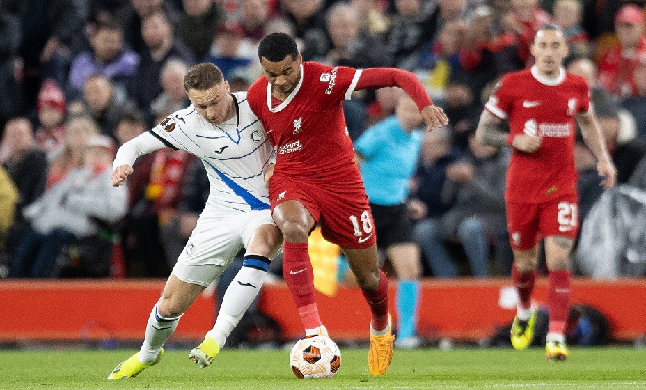 «Аталанта» Миранчука сыграет 18 апреля с «Ливерпулем» в ответном матче плей-офф Лиги Европы. Фото: Global Look Press