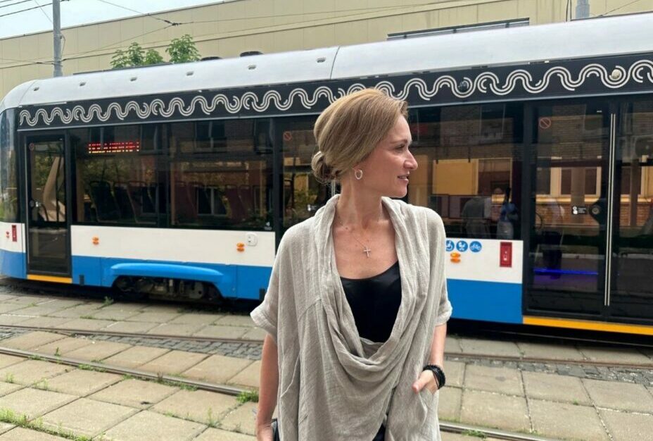 Экс-синхронистка Мария Киселева попала в станционный список ЕС. Фото: Telegram-канал Киселевой