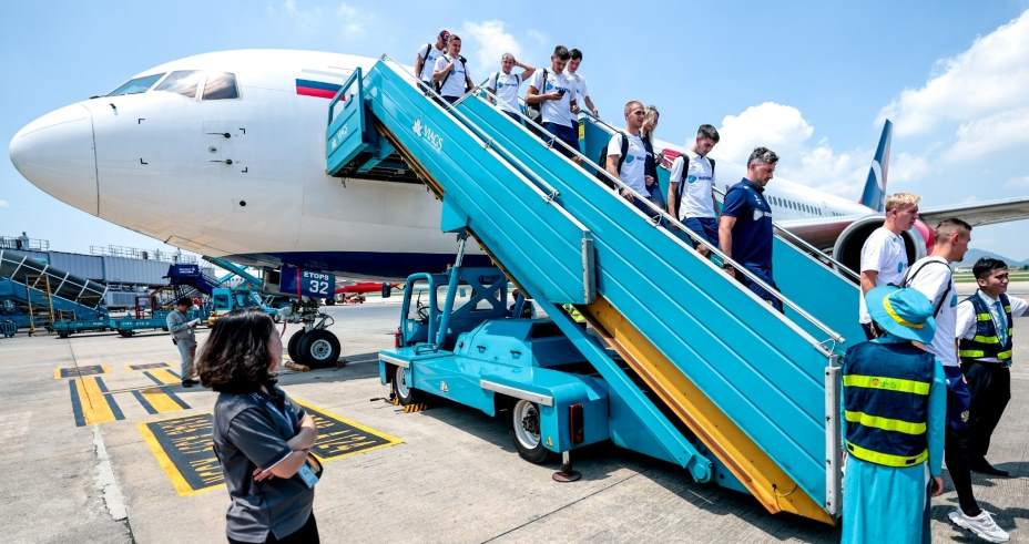 Российская национальная команда прилетела в Ханой. Фото: РФС