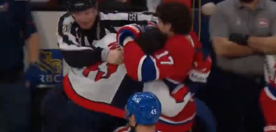 Уилсон и Андерсон подрались на скамейке, фото кадр трансляции