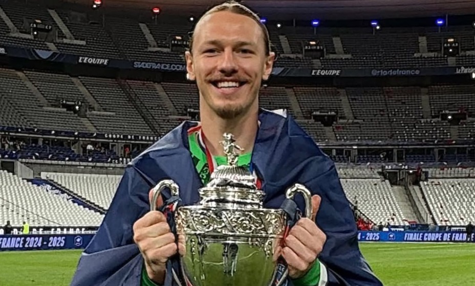 Сафонов о победе в Кубке Франции: Классные ощущения. Фото: соцсети Матвея Сафонова