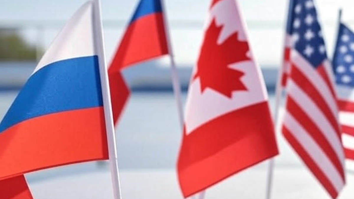 Хоккеисты из России не котируются на драфте. Фото: ИИ