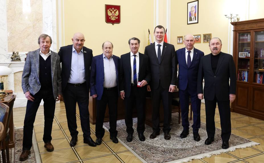 Министр спорта РФ Михаил Дегтярев встретился с российскими тренерами. Фото: Соцсети министра спорта Михаила Дегтярева