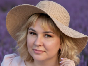 Алла Бенуар