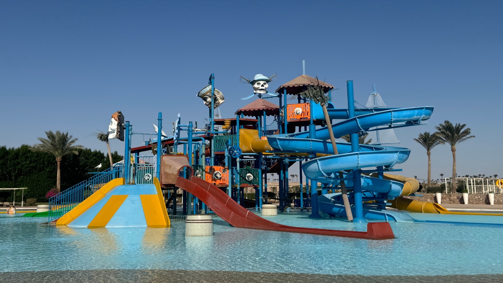 Водный мир Макади Бэй, Египет.