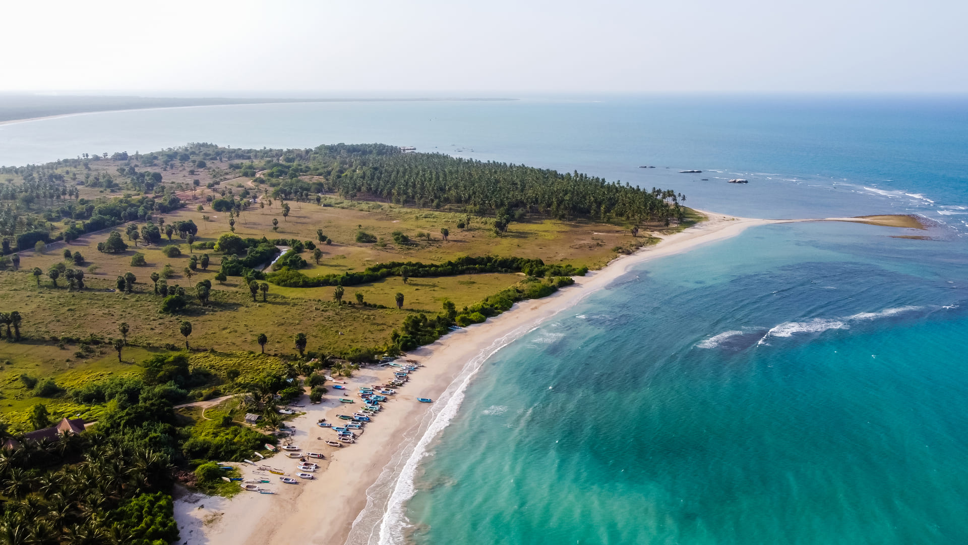 Фантастический вид на мыс на полуострове Пасикуда.