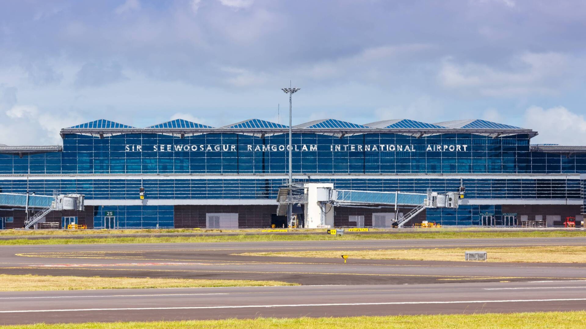 Терминал аэропорта им. Сивусагура, Маврикий.