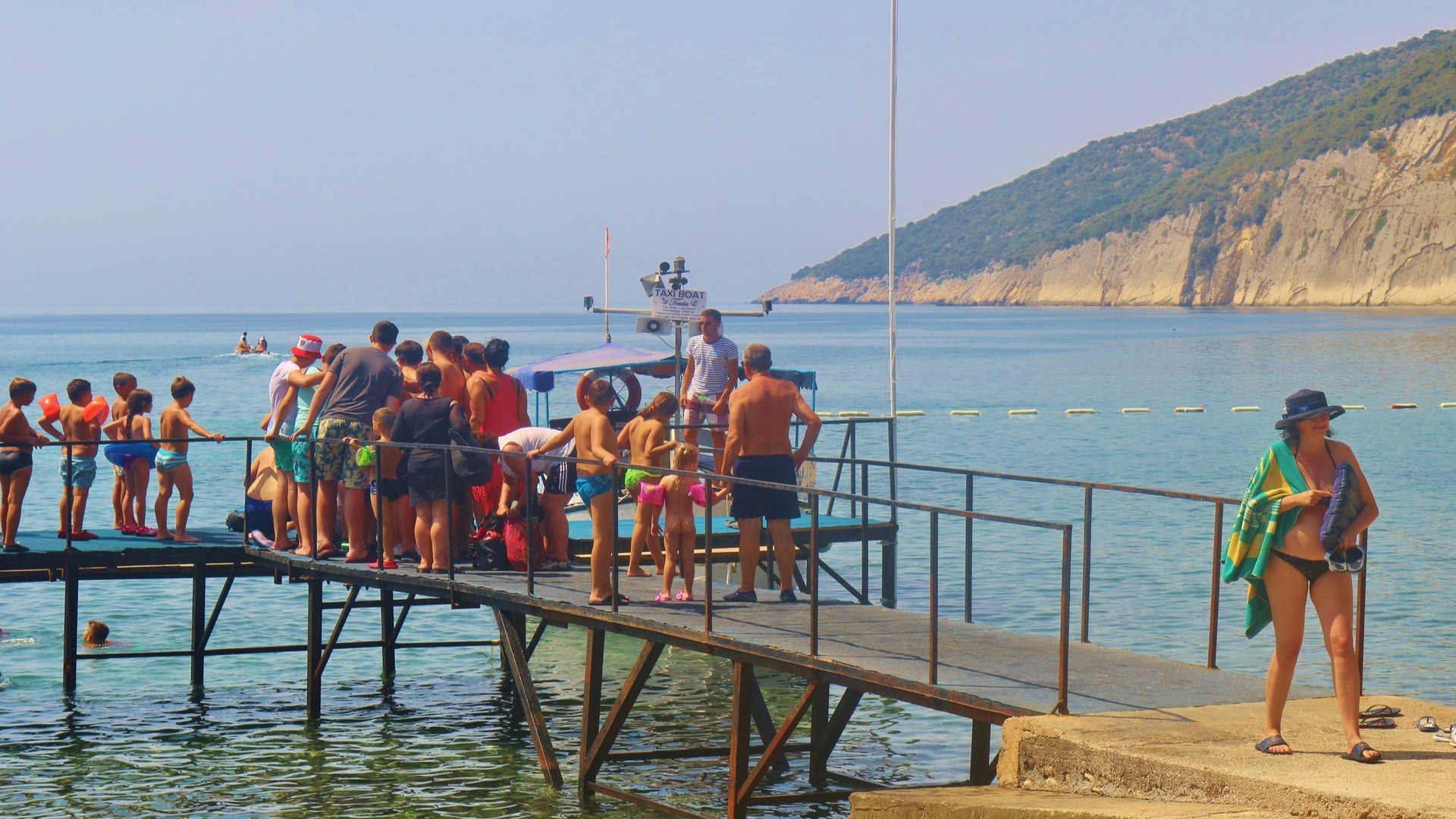 Пляжный пирс, Валданос.